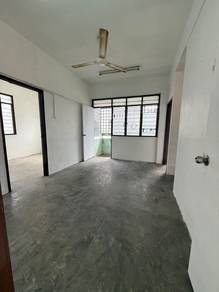Flat Taman Perling