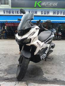 Scooter 23 HONDA ADV 160