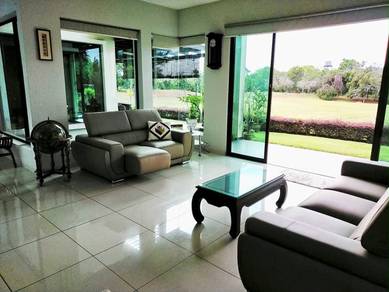 Ayer Keroh ,Taman Ozana Villa Resort