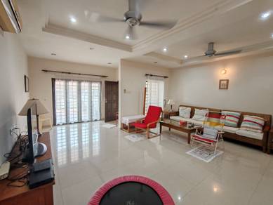 2 storey landed house (NICE RENOVATION), Bandar Tun Razak