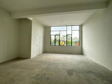 One Krubong 1st floor end lot Shop lots for Rent