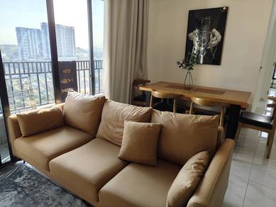 Equine Residence 2Rooms Fully Furnished Near UPM AEON Tmn Equine