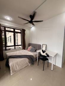 Middle Room for Rent at Royal Domain — All Utilities Included