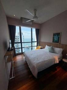 Queens Residences Q1 @ Queens Waterfront