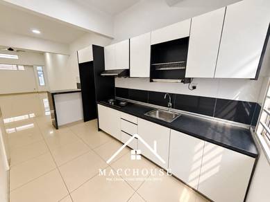 FOR RENT 20x70 2 Storey Terrace House Kitchen Cabinet @ Kajang Perdana