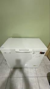 Toshiba Chest Freezer 290l