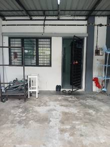 Rumah teres 2 tingkat.. (boleh nego)