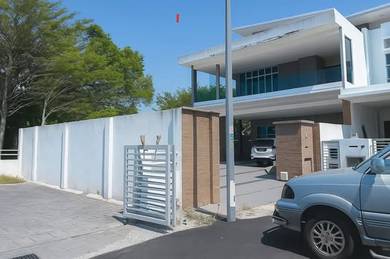 Semi-Detached-House-for-auction-Jenjarom-Selangor