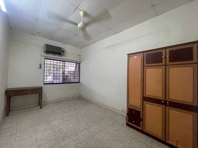 Basic Renovated 1 Storey Terrace, Butterworth