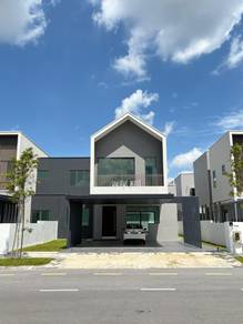 SOL ESTATE DOUBLE STOREY SEMI DETACHED FOR SALE At PINE SQUARE KUCHING