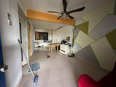 TUTA Tun Aminah Low cost flat 2bed 1bath / Sutera mall / Impian Emas