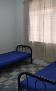 Bilik sharing selesa di Nilai Perdana