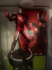 Hot Toys Avengers Set Of 5