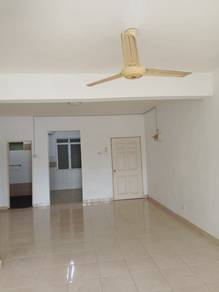 D'Piazza Condo . 2 Car Park 1100 sf Basic Reno Bayan Baru WORTHBUY