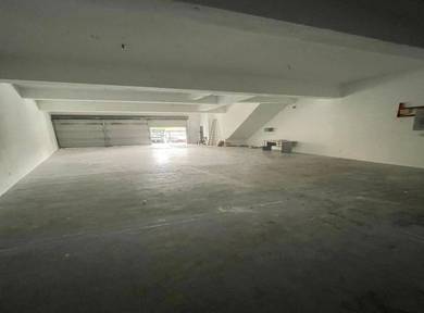 For Rent 3 Storey Shoplot Bandar Seri Putra Kajang
