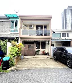 (RENOVATED RUMAH CANTiK) DOUBLE STOREY TAMAN CEMPAKA AMPANG
