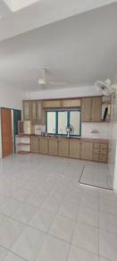Pierce Palace 3-Bedrooms 1050sf P/Furnished Newly Painted 2-Carparks