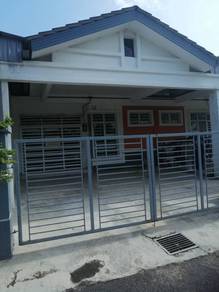 Rumah sewa teres setingkat Taman Tanjung Minyak Ria Melaka