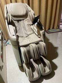 Brand New- Zero Healthcare Robozen Massage Chair