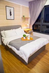 Female unit master room Mvertica available near mrt Maluri Cheras