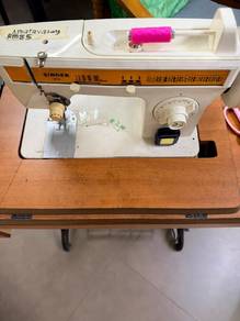 Sewing machine 