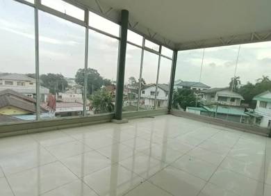 Nice 3 Storey Showhouse Office