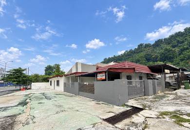 Taman Melawati Corner Lot Single Storey Terrace