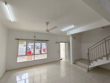2-storey-Terraced-House-for-sale-Puncak-Alam-Selangor-1