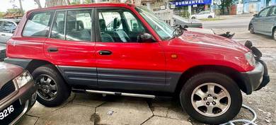 Toyota RAV4 2.0 4x4 PG CAR BEST 150KM NEW PAINT