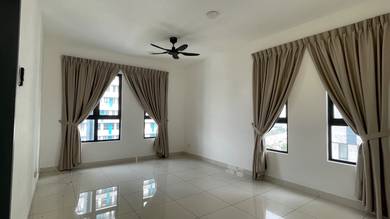 Trio by Setia 2 Bedroom 1 Study 2 Bath Partly Furnished for Rent