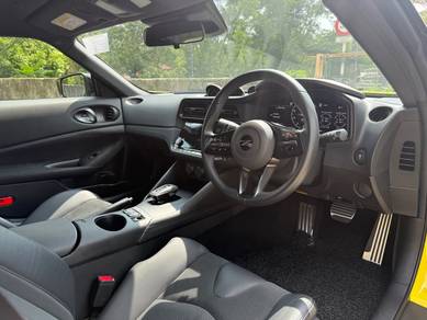 Nissan FAIRLADY 3.0 Z VERSION ST AT 11k KM 5A