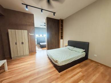 The Quartz Residence