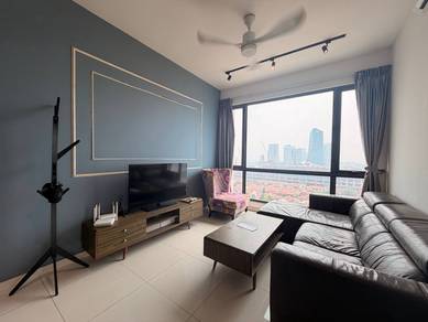 Cheap SKS Pavillion Residence 2 Bedroom Fully furnish Can walk to CIQ