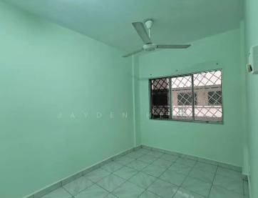 Desa Mutiara Apartment First Floor Walk-Up Open Parking Petaling Jaya