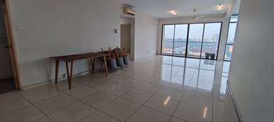 Zeva Residences, Equine Seri Kembangan - Biggest 3 Rooms Unit For Rent
