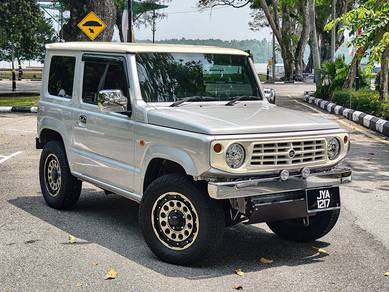 Suzuki JIMNY 660cc SIERRA (M) JB64W TURBO
