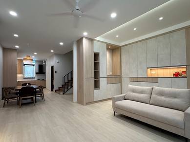 Worth! BM IDAMAN Double Storey, Near Bukit Minyak Utama, Newly Reno