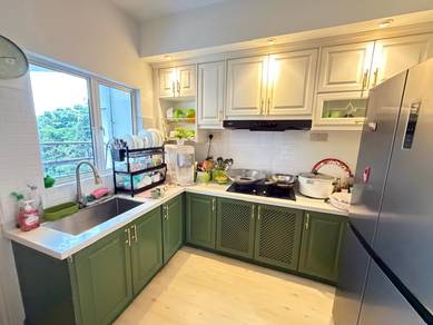 Villa Laman Tasik Condo , 1702 sq 4b 3r  Jalan Sri Permaisuri