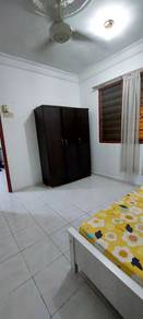 Bilik flat Wangsa maju lrt jalan kaki fully furnished level 1