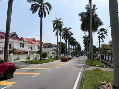 2 Storey Bungalow With Huge Land at Pulau Tikus Codrington Ave