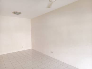 2-storey-Terraced-House-for-sale-Setia-Alam-Selangor-1