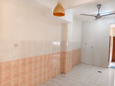 2-storey-Terraced-House-for-sale-Setia-Alam-Selangor-2