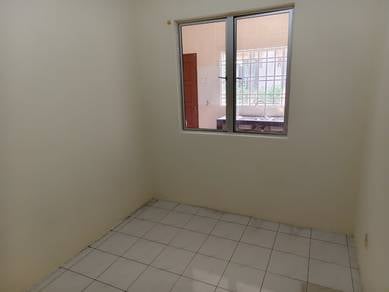 2-storey-Terraced-House-for-sale-Setia-Alam-Selangor-3