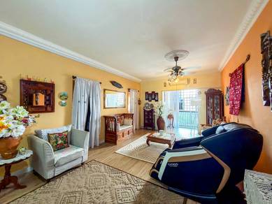 Desa View Towers Apartment