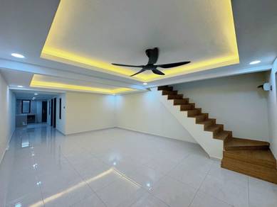 Taman Plentong Baru Below Market Fully Renovated 5bed All Race
