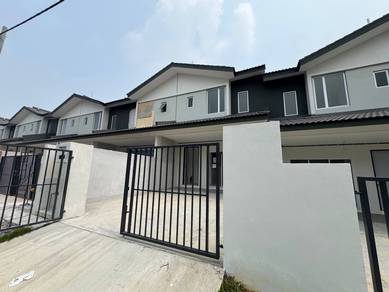 For Rent Double Storey Meridin East Allamanda Partial Furnished