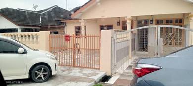 1.5-storey-Terraced-House-for-rent-Ulu-Tiram-Johor