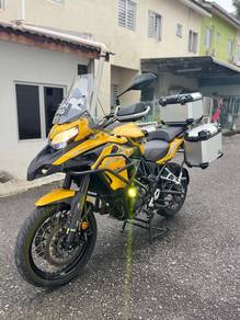 Benelli TRK 502X V2