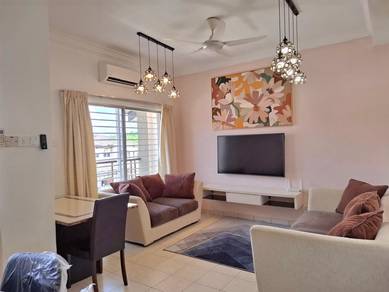 3-Storey Fully Furnished Terrace House Puncak Jalil, Seri Kembangan