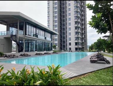 Fully Furnished 2BR 2Bath | 2 Car Parks | Unblocked View 